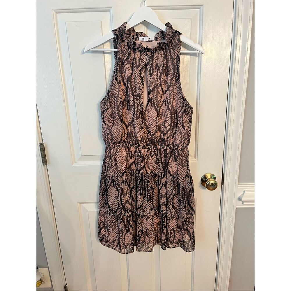 BB Dakota Tan & Black Animal Print Sleeveless Key Hole Front Mini Dress sz M EUC
